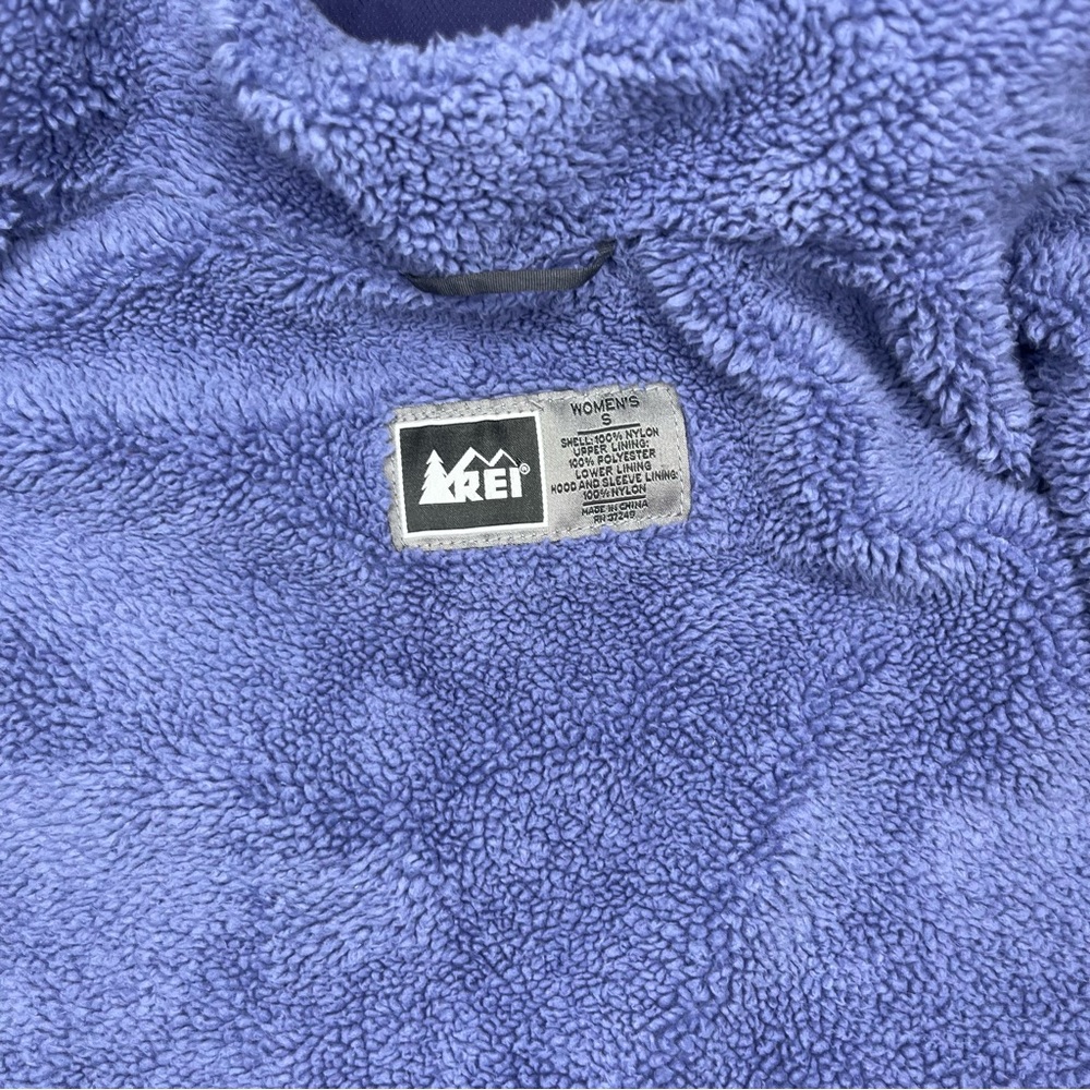 REI Elements waterproof jacket - image 11